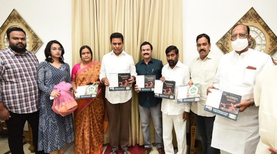 A Callender, which is made of some nice quotations from the lessons of life by Kotha Srinivas was unveiled by K.T. Ramarao,