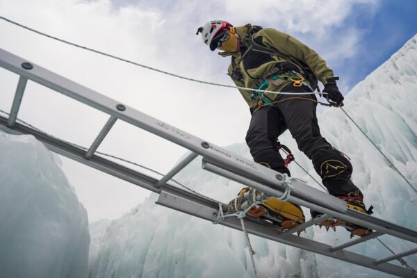 Hyderabad’s Vishwanathkarthikey Padakanti Becomes India’s Youngest and World’s Second Youngest to Complete the 7 Summits